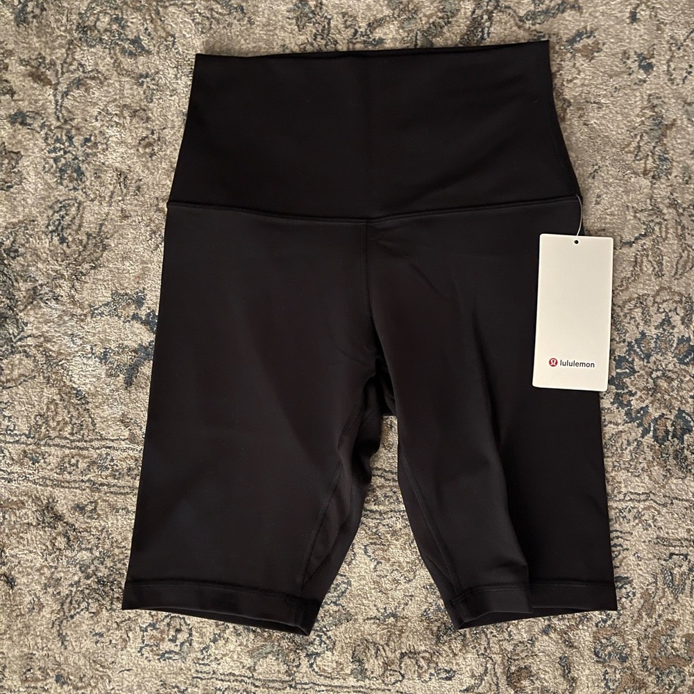 Lululemon Align SHR shorts 10”